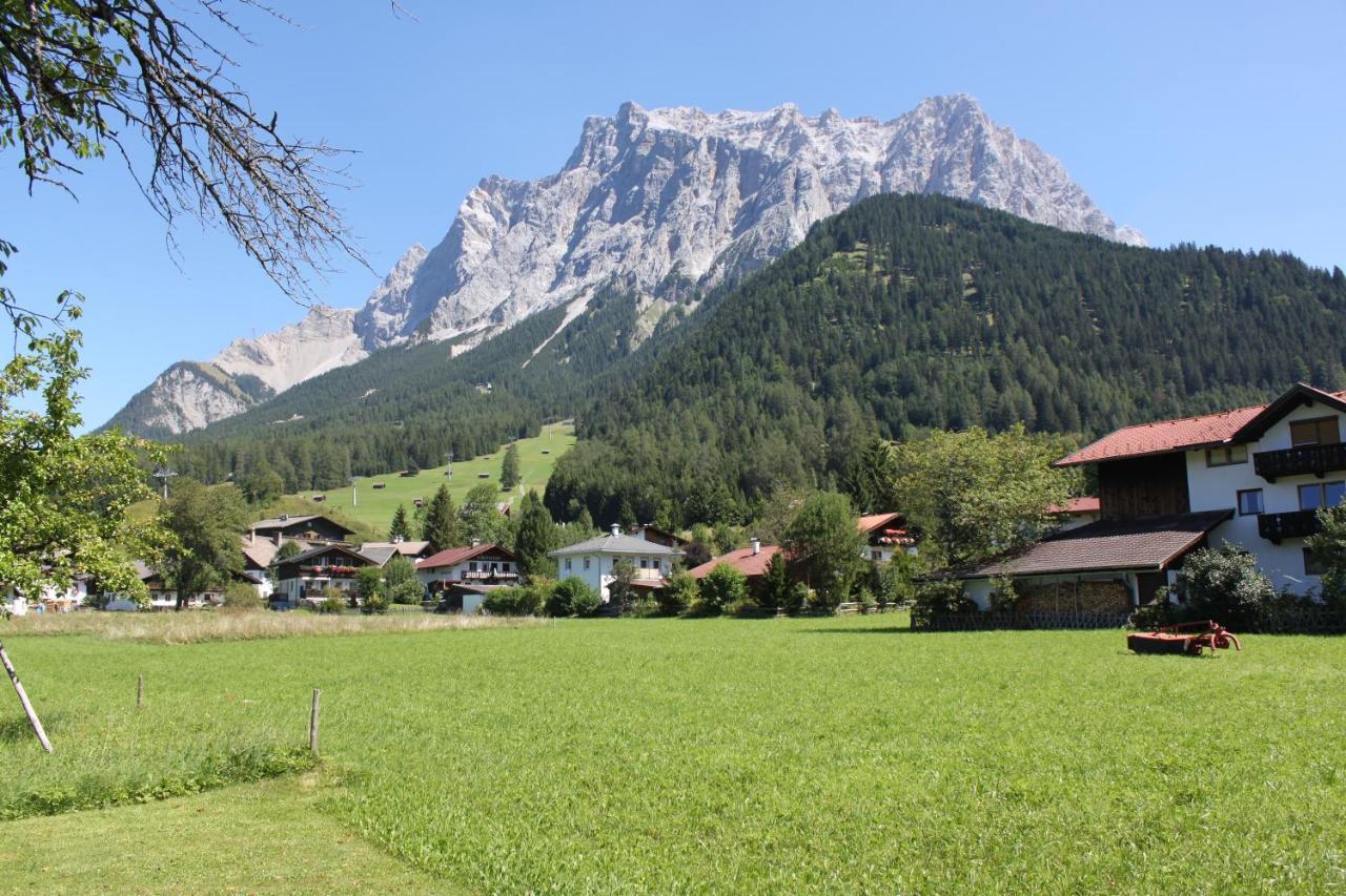 Haus Alpenblume Ehrwald Exterior foto