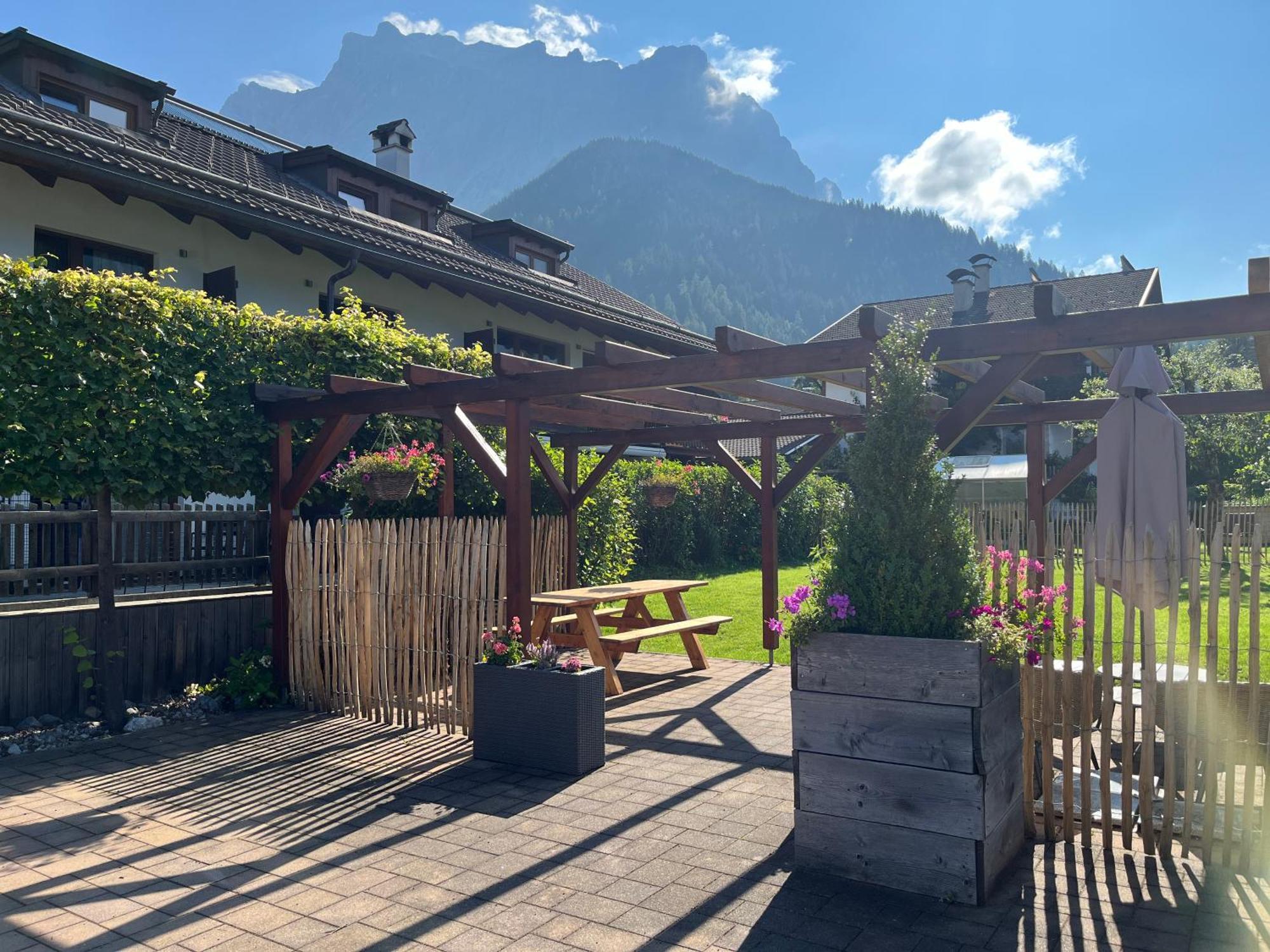 Haus Alpenblume Ehrwald Exterior foto