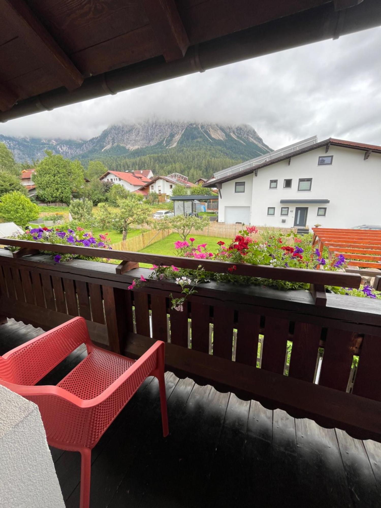 Haus Alpenblume Ehrwald Exterior foto
